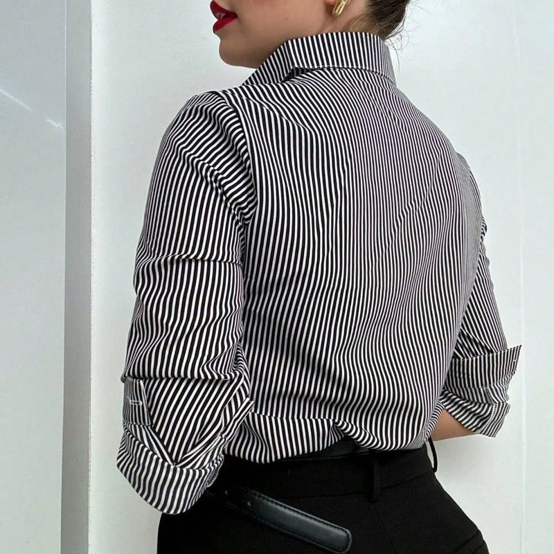 Camisa Social Listrada estilo Clean Girl/Woman