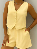 Conjunto Social Colete Botão Forrado e Short de Alfaiataria Feminino