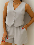 Conjunto Social Colete Botão Forrado e Short de Alfaiataria Feminino